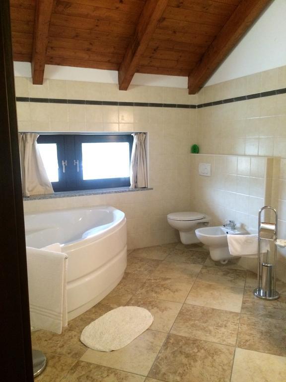 Agriturismo Cascina Scola Rivoli  Cameră foto
