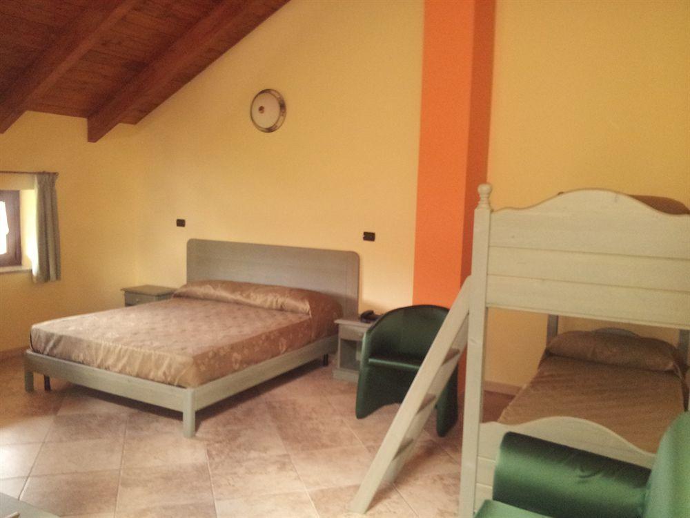 Agriturismo Cascina Scola Rivoli  Exterior foto